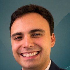Dr. Lucas Batistuzzo